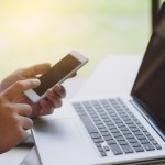 تطبيق الموبايل أم موقع إلكتروني: أيهما الأنسب؟